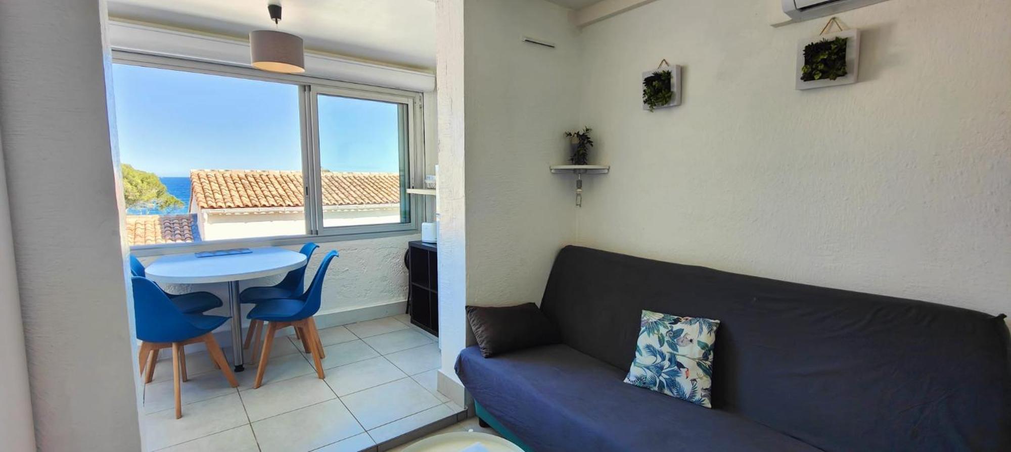 Appartement à 50 Mètres De La