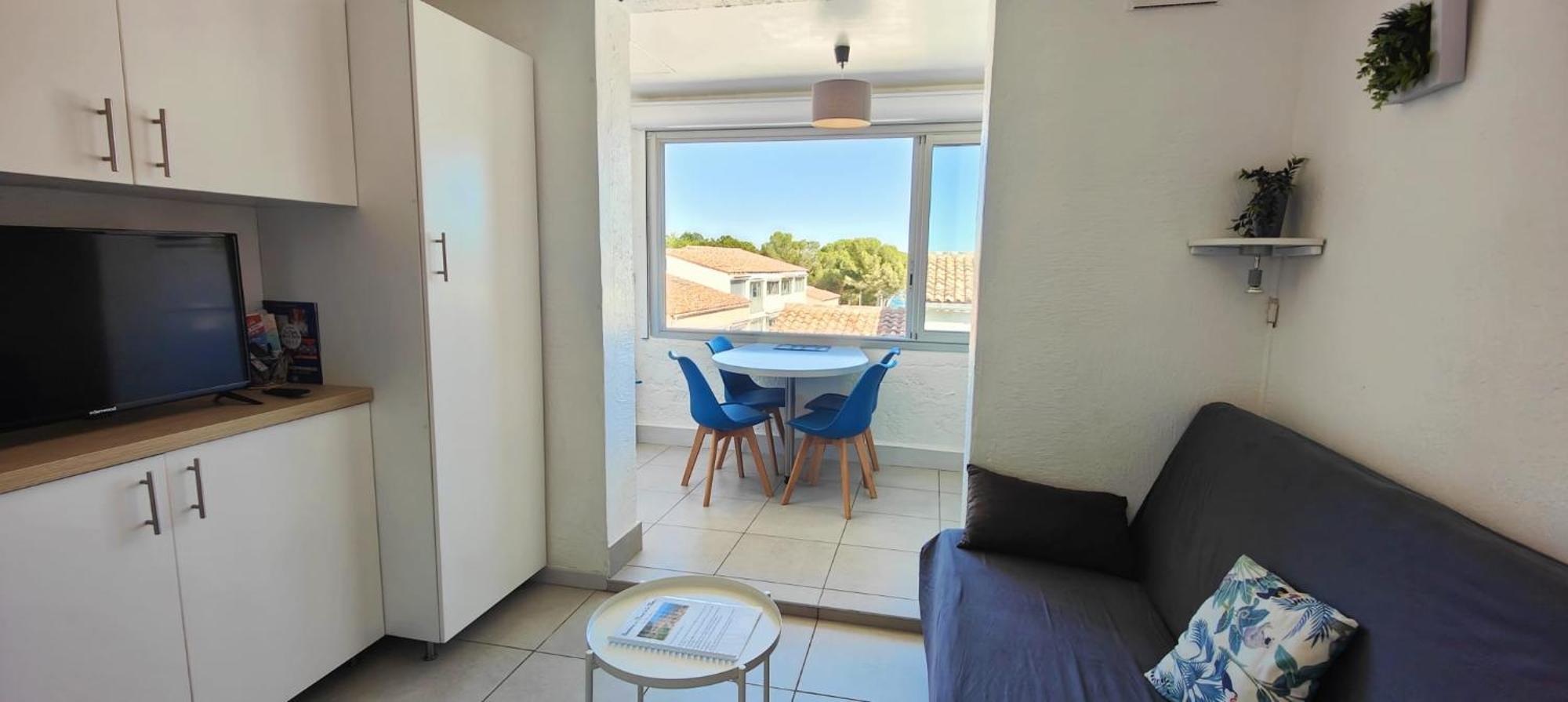 à 50 Mètres De La Appartement *