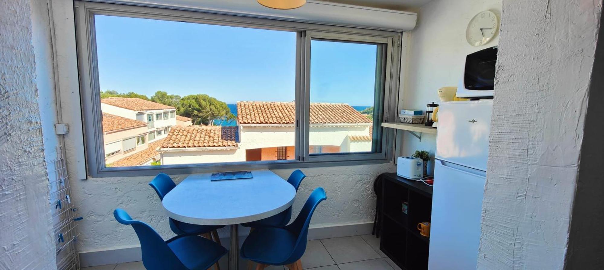à 50 Mètres De La Appartement